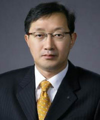 Shin, Dong Chul